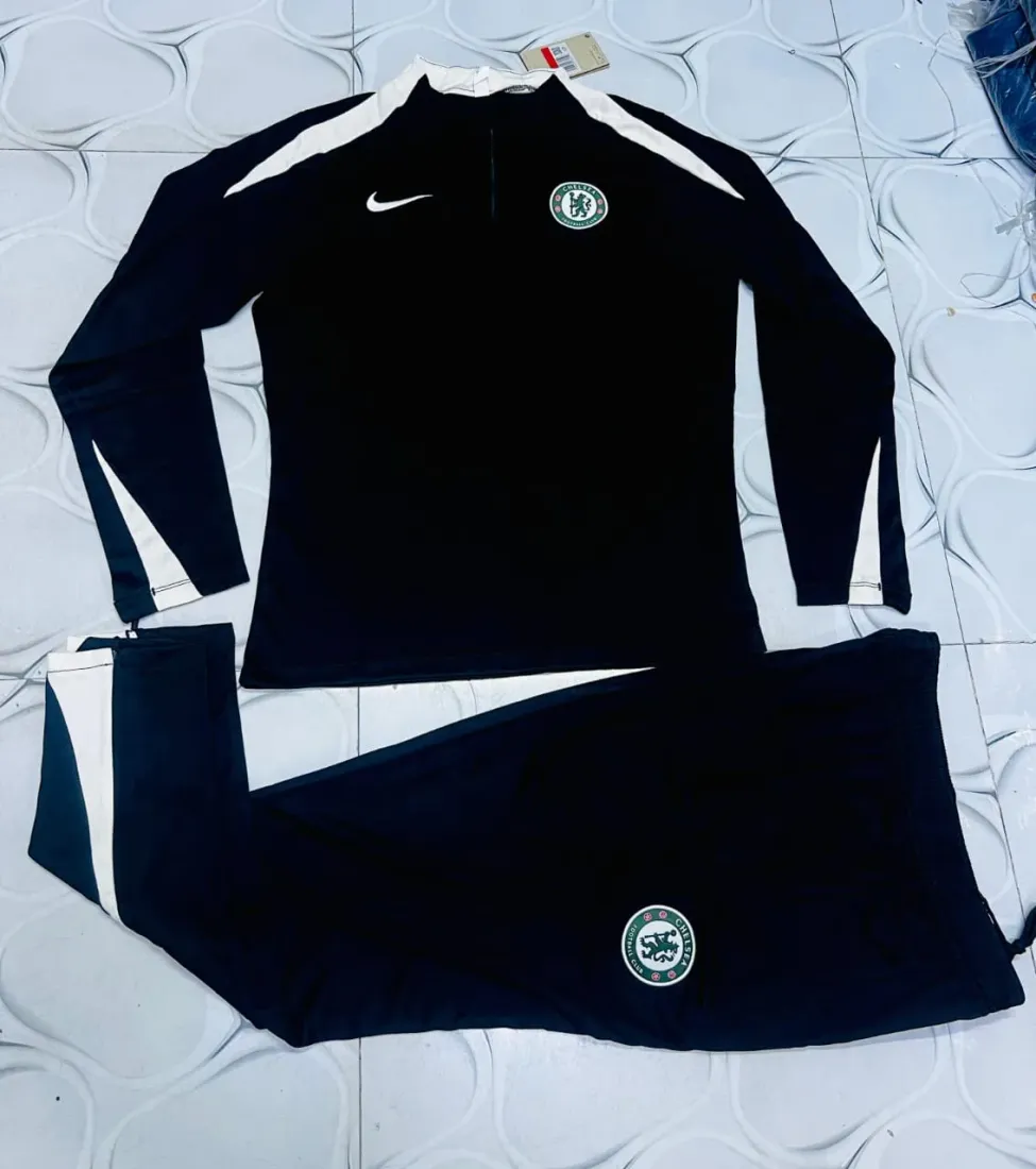 Chelsea FC Training Tracksuit – Black